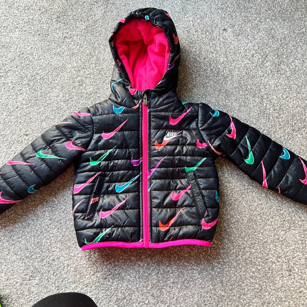 Nike Infant Hooded Puffer Jacket Black Multi-Color Swoosh Print Fleece Lined 12M